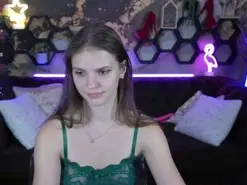 Amateur Free Porn Cam of PussyOn_Luck