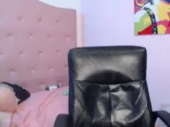 Amateur Live Sex Cam of Greyjessyx