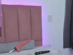 Amateur Live Porn of IvonneJoy