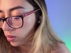 Amateur Free Porn Cam of carol_blonde