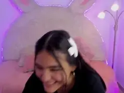 Amateur Live Sex Cam of Laura_jane