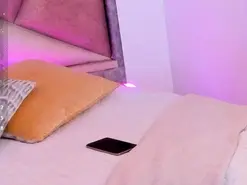 Amateur Free Live Porn of FaloonRoussel