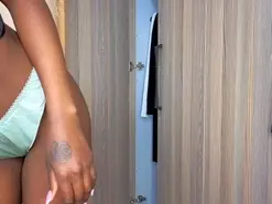 Amateur Live Sex Cam of SexyGusher
