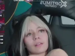 Amateur Live Porn of raven_moonn