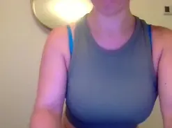Amateur Adult Webcam of Lionnebrunnette
