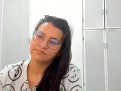 Amateur Adult Webcam of MARILYN_GARCIA