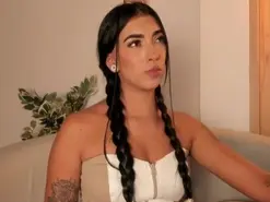 Amateur Live Sex Cam of AriRobertt