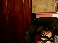 Amateur Free Porn Cam of Sluttygirl30