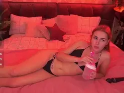 Amateur Adult Webcam of DivineJass