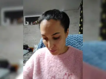 Bongacams Free Porn Cam of Marina4Love