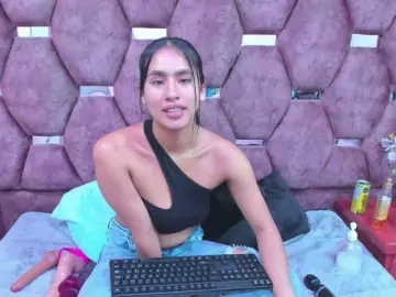 Bongacams Live Porn of MiaaDavis
