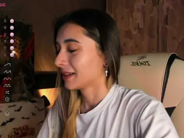 Bongacams Live Porn of DarlaBelle
