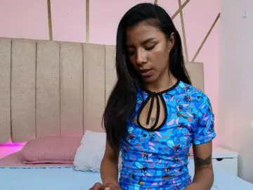 Bongacams Watch Live Sex Cams of Keily-Foxxy