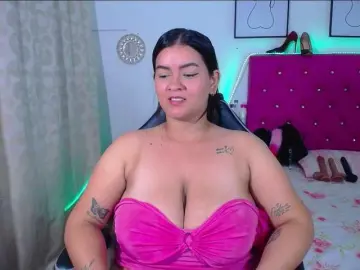 Bongacams Sex Cam of KrissSweetBoobs