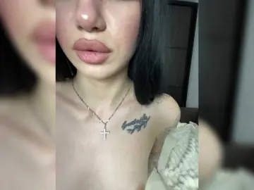 Bongacams Free Live Porn of EvaDesire