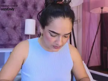 Bongacams Nude Webcam of Emily-Foxyy