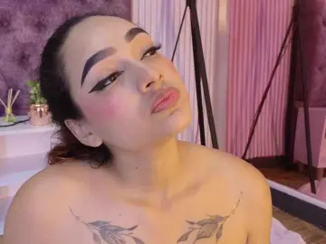 Bongacams Adult Webcam of Emily-Foxyy