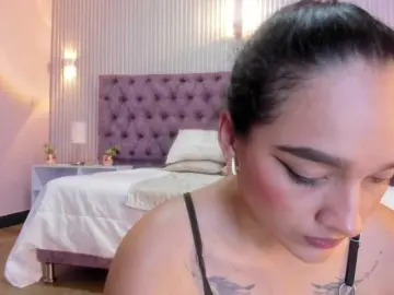 Bongacams Private Sex Chat of Emily-Foxyy