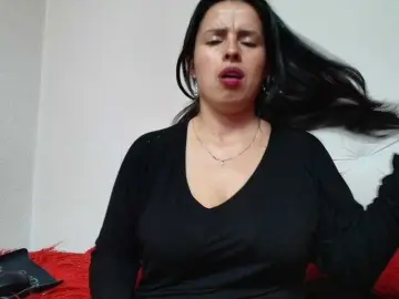 Bongacams Live Sex Cam of katherine-blair