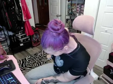 Bongacams Live Sex Cam of gennyrock