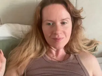 Bongacams Free Live Porn of REDHEADROSIE
