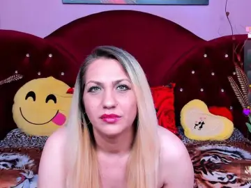 Bongacams Live Porn of Sensualass77