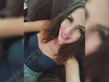 Bongacams Adult Video Chat of SexyKitty75-1
