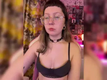 Bongacams Free Live Porn of henby-streams