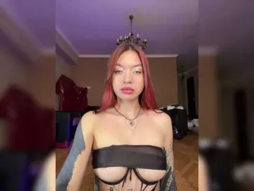 Bongacams Private Sex Chat of Lina69Goddesssss