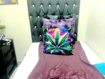 Bongacams Watch Live Sex Cams of temptressqeen