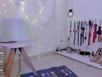 Bongacams Watch Live Sex Cams of ariannaconnor2
