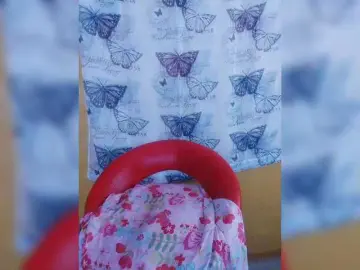 Bongacams Live Sex of CleavageKING