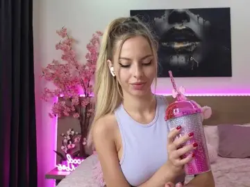 Bongacams Nude Webcam of aneblondie