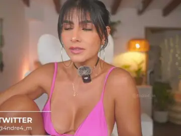 Bongacams Watch Live Sex Cams of Meegan