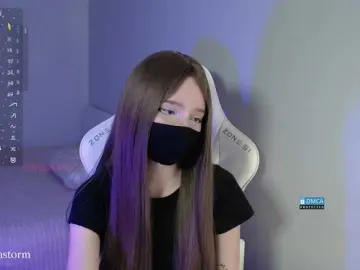 Bongacams Watch Live Sex Cams of Evo4kaStorm