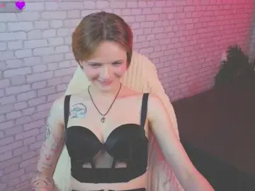 Bongacams Nude Webcam of KiraMountrays