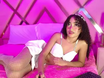 Bongacams Sex Chat of PetiteLuxury