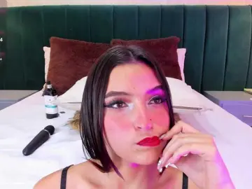 Bongacams Nude Webcam of annie-clarkson