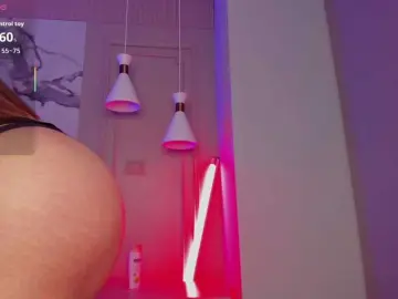 Bongacams Live Sex of LittleToxic