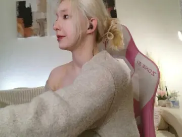 Bongacams Adult Webcams of tinymia