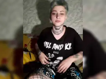 Bongacams Watch Live Sex Cams of Molly-uwu