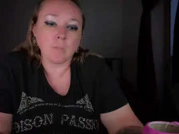 Bongacams Live Sex of NylonQueen