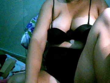 Bongacams Private Sex Chat of Sizzlinghotpussy