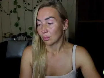 Bongacams Live Porn of Jullyblondkiss