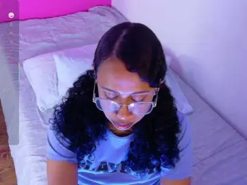 Bongacams Free Live Porn of hollyvega