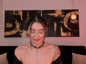 Bongacams Adult Webcams of MaddisonCollins