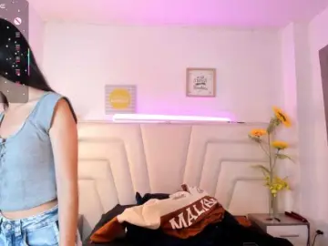 Bongacams Live Sex Cam of Evangeelin-hills