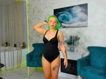 Bongacams Adult Video Chat of FunnyVibe