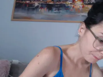Bongacams Free Porn Cam of cleophee