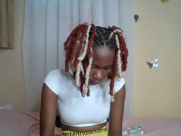 Bongacams Free Live Porn of Blackchique